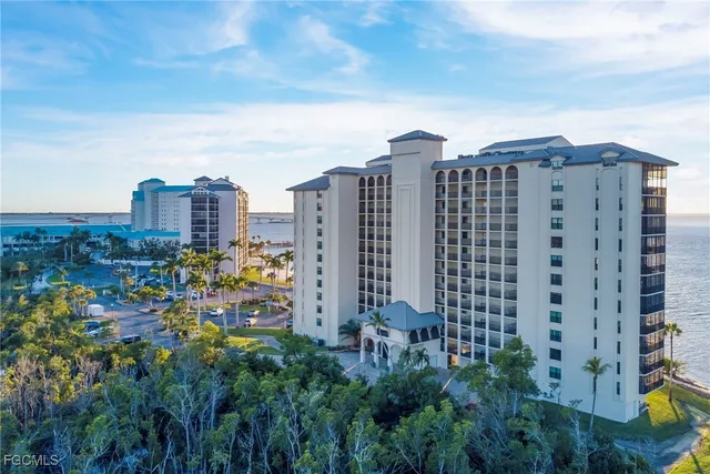 $569,000 | 17080 Harbour Point Drive, Unit 1116, Fort Myers, FL 33908
