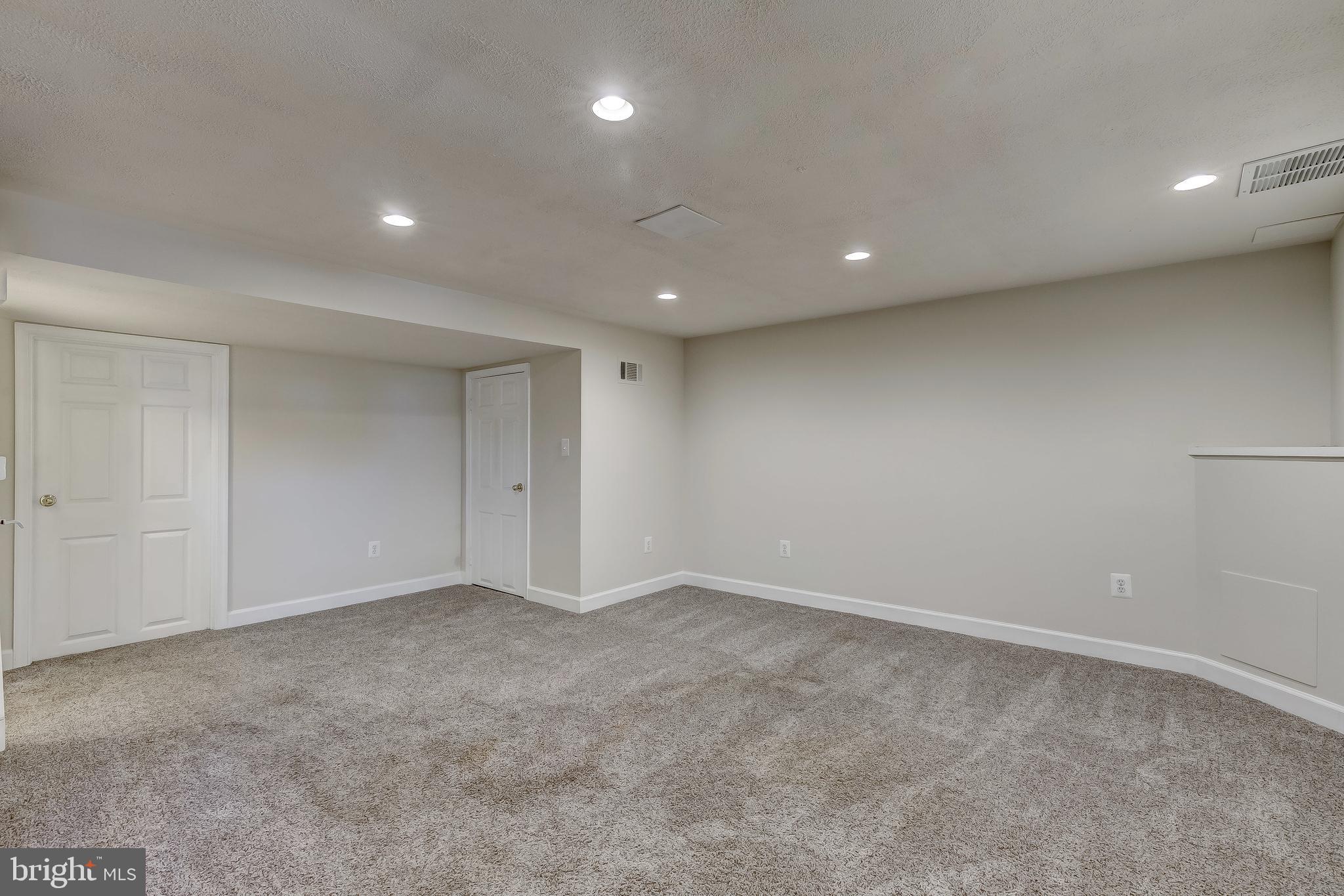8043 Wallace Road Dundalk, MD 21222 - Photo 27 of 35 Spacious Family room in Basement