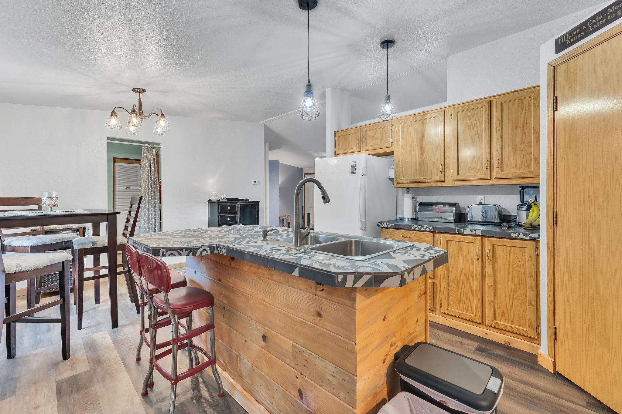 3110 South Perry Street Spokane, WA 99203 - Photo 6 of 29 Gallery Image 6