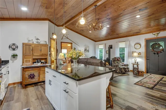 $350,000 | 10270 Pleasant Valley Road, Yorkshire, NY 14042