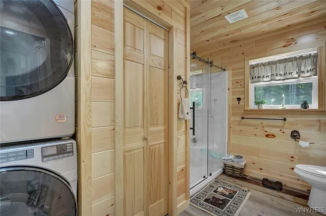 $350,000 | 10270 Pleasant Valley Road, Yorkshire, NY 14042