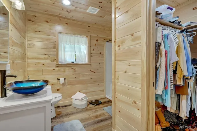 $350,000 | 10270 Pleasant Valley Road, Yorkshire, NY 14042