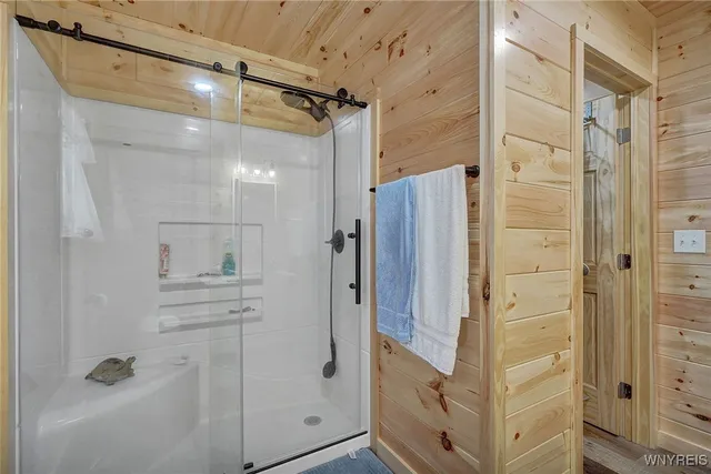 $350,000 | 10270 Pleasant Valley Road, Yorkshire, NY 14042