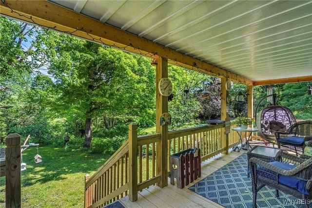 $350,000 | 10270 Pleasant Valley Road, Yorkshire, NY 14042