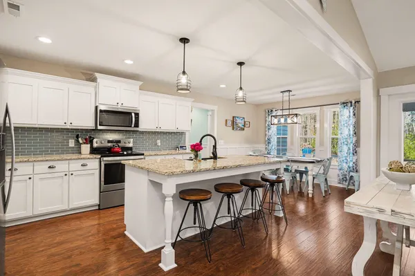 $345,000 | 141 Penn Circle, Galivants Ferry, SC 29544