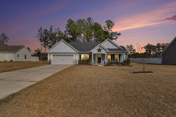 $345,000 | 141 Penn Circle, Galivants Ferry, SC 29544