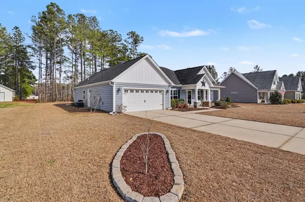 $345,000 | 141 Penn Circle, Galivants Ferry, SC 29544