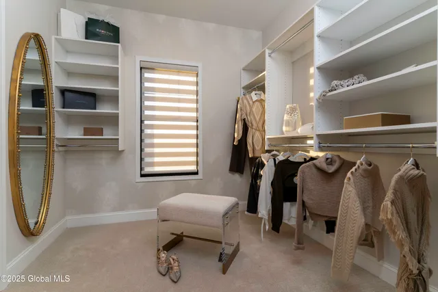 $619,995 | 7 Magnolia Drive, Halfmoon, NY 12065