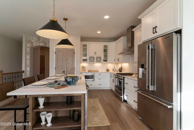 $619,995 | 7 Magnolia Drive, Halfmoon, NY 12065