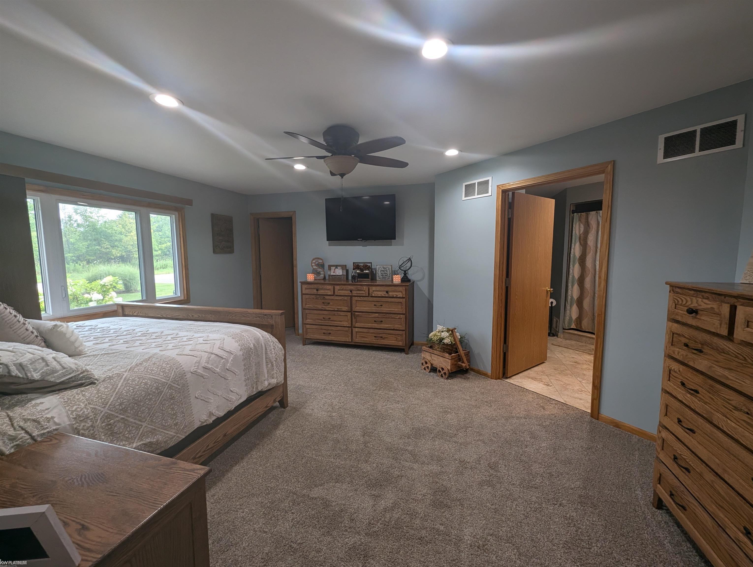 1004 Miller Road Memphis, MI 48041 - Photo 33 of 56 50150478-8efa6b97-f561-458f-96fd-dd8dc150f1ec.JPG