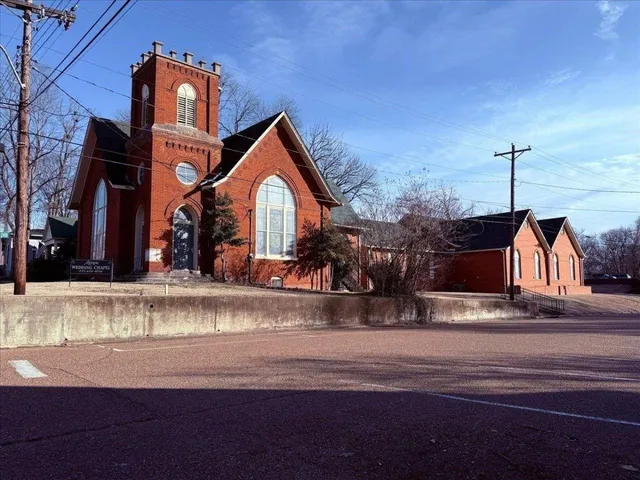 $375,000 | 133 West Washington Avenue, Covington, TN 38019