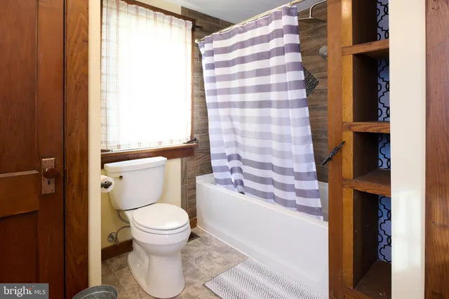 $289,900 | 127 East Aaron Square, Aaronsburg, PA 16820