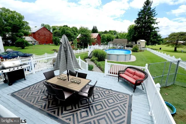 $289,900 | 127 East Aaron Square, Aaronsburg, PA 16820