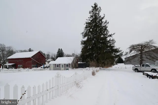 $289,900 | 127 East Aaron Square, Aaronsburg, PA 16820