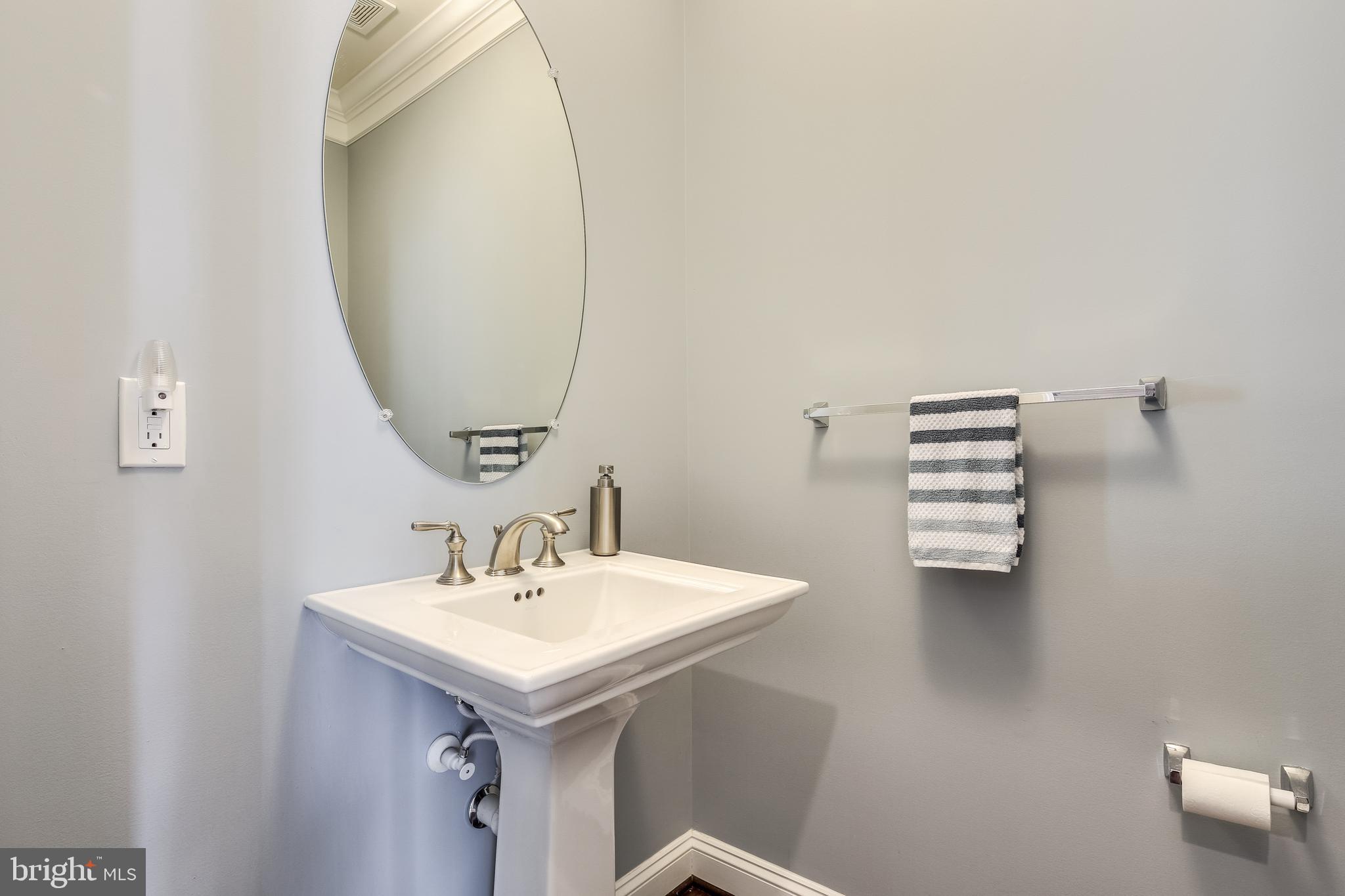 7771 Elmwood Road Fulton, MD 20759 - Photo 15 of 59 Main Level Half Bathroom