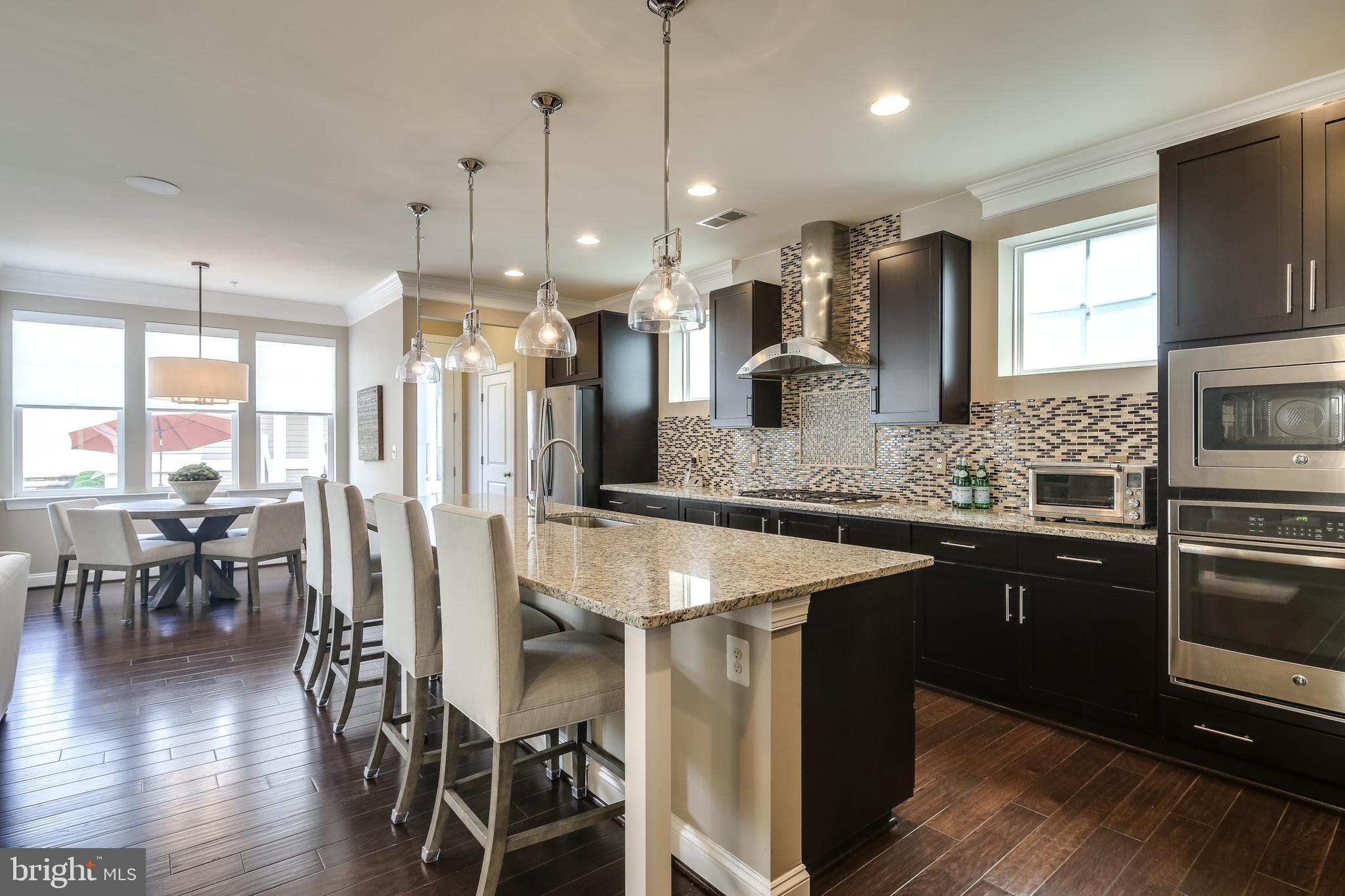 7771 Elmwood Road Fulton, MD 20759 - Photo 10 of 59 Upgraded kitchen with designer light fixtures