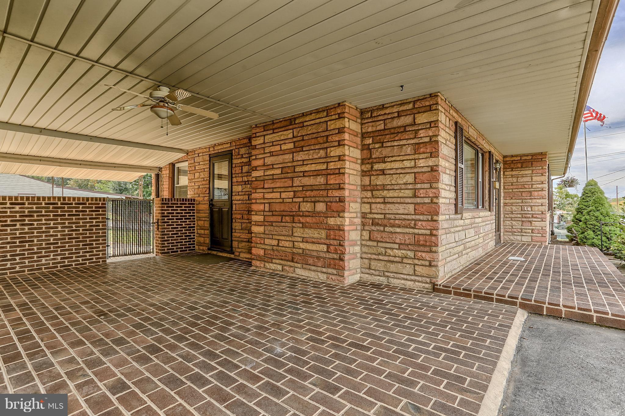 811 Medway Road Hagerstown, MD 21740 - Photo 5 of 13 Exterior (General)