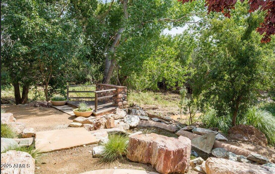 15055 East Countryside Road, Unit 133 Mayer, AZ 86333 - Photo 9 of 11 9