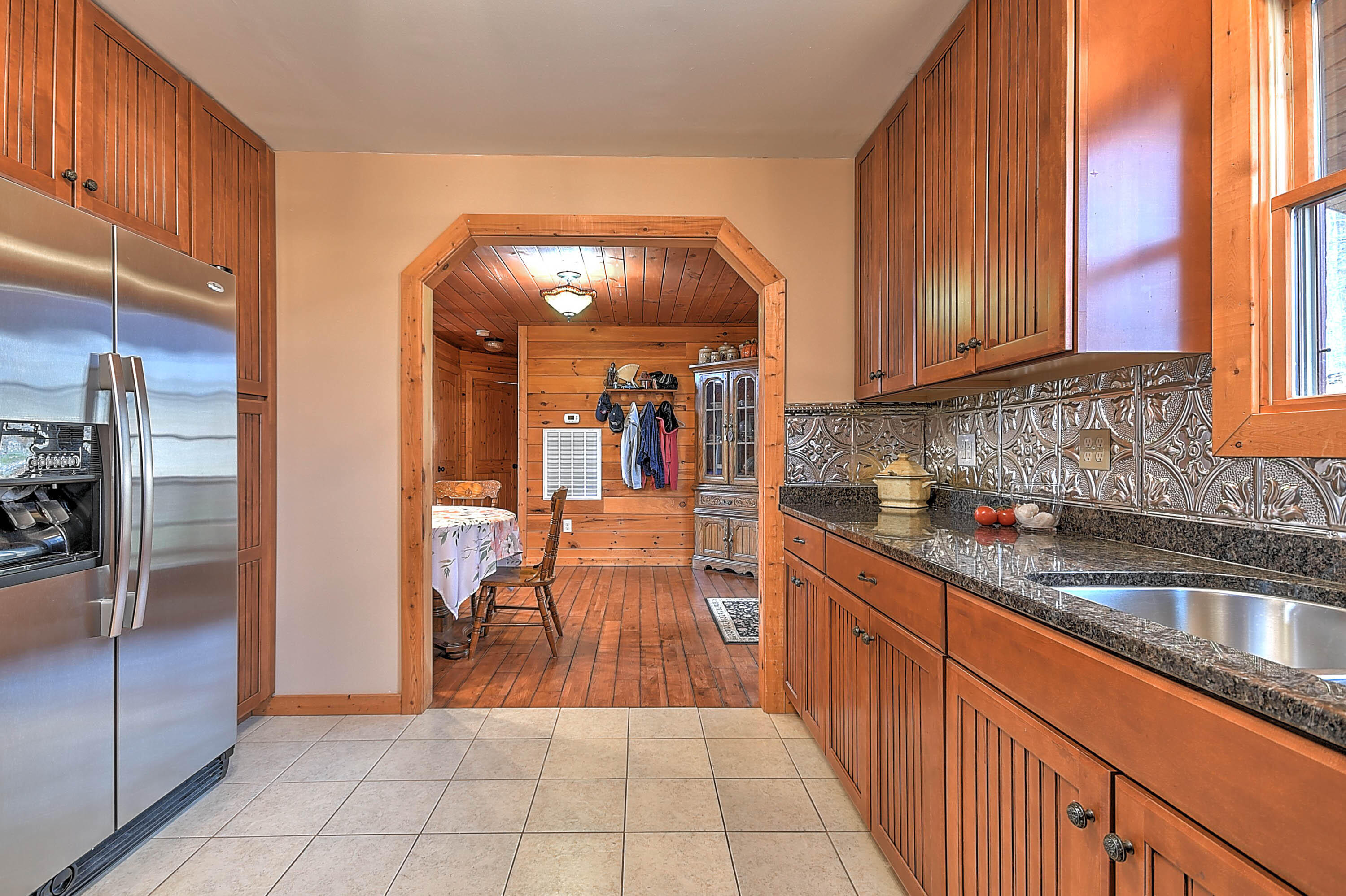 293 Hart Road Elizabethton, TN 37643 - Photo 12 of 52 Hart-31
