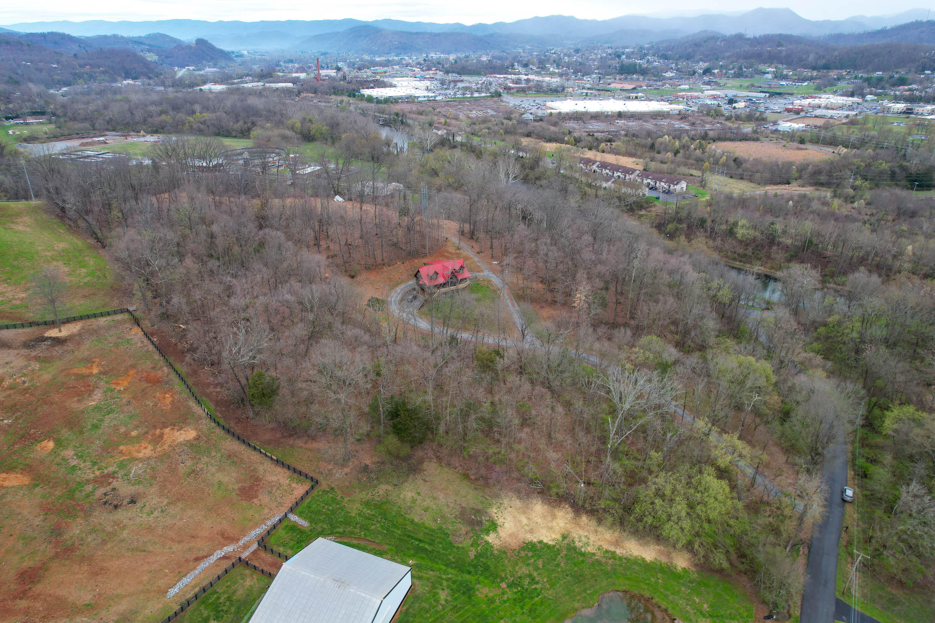 293 Hart Road Elizabethton, TN 37643 - Photo 44 of 52 Hart Rd-4