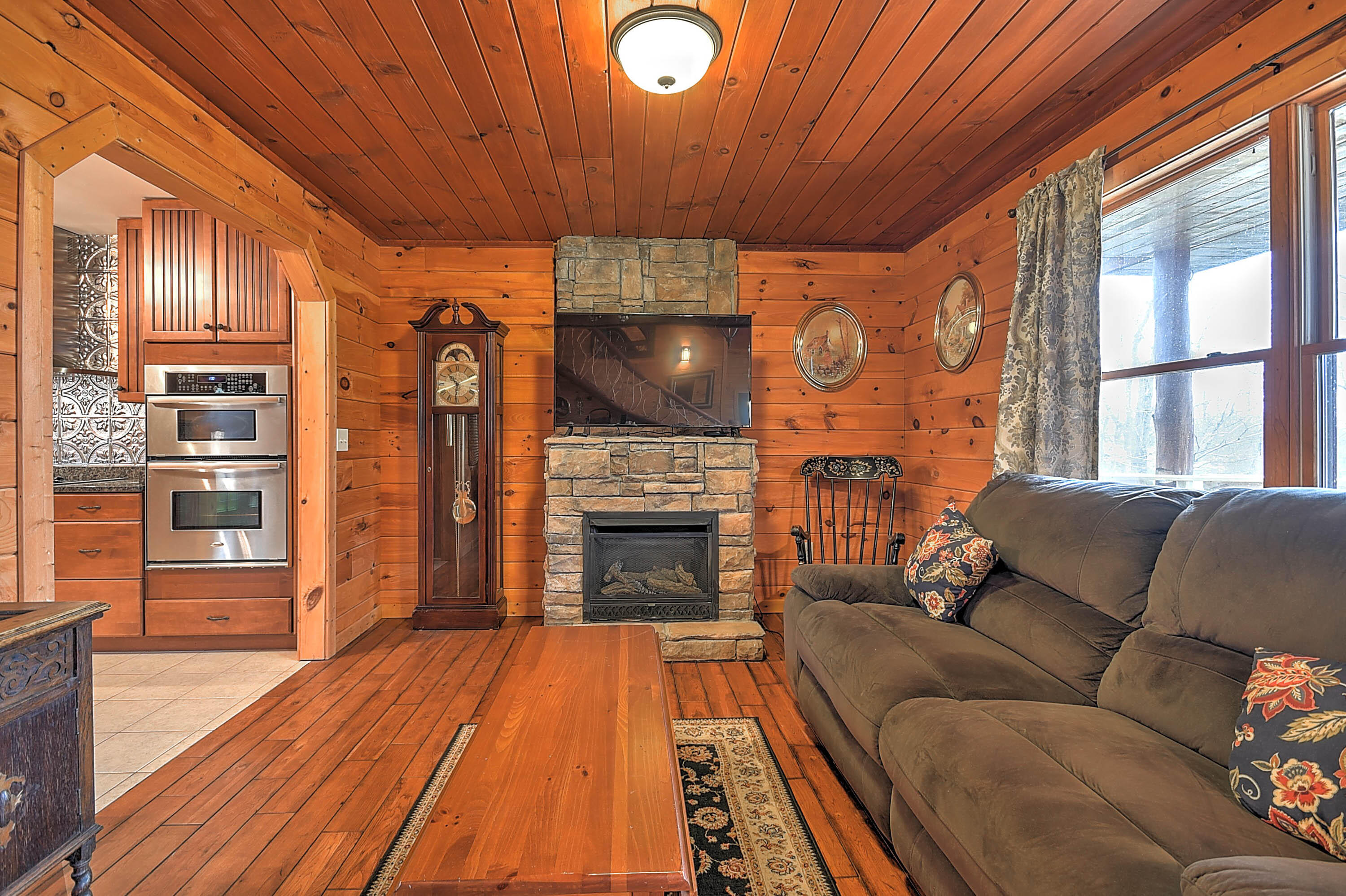 293 Hart Road Elizabethton, TN 37643 - Photo 8 of 52 Hart-26
