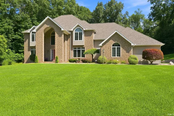$800,000 | 13283 Cedar Creek Drive, Middlebury, IN 46540