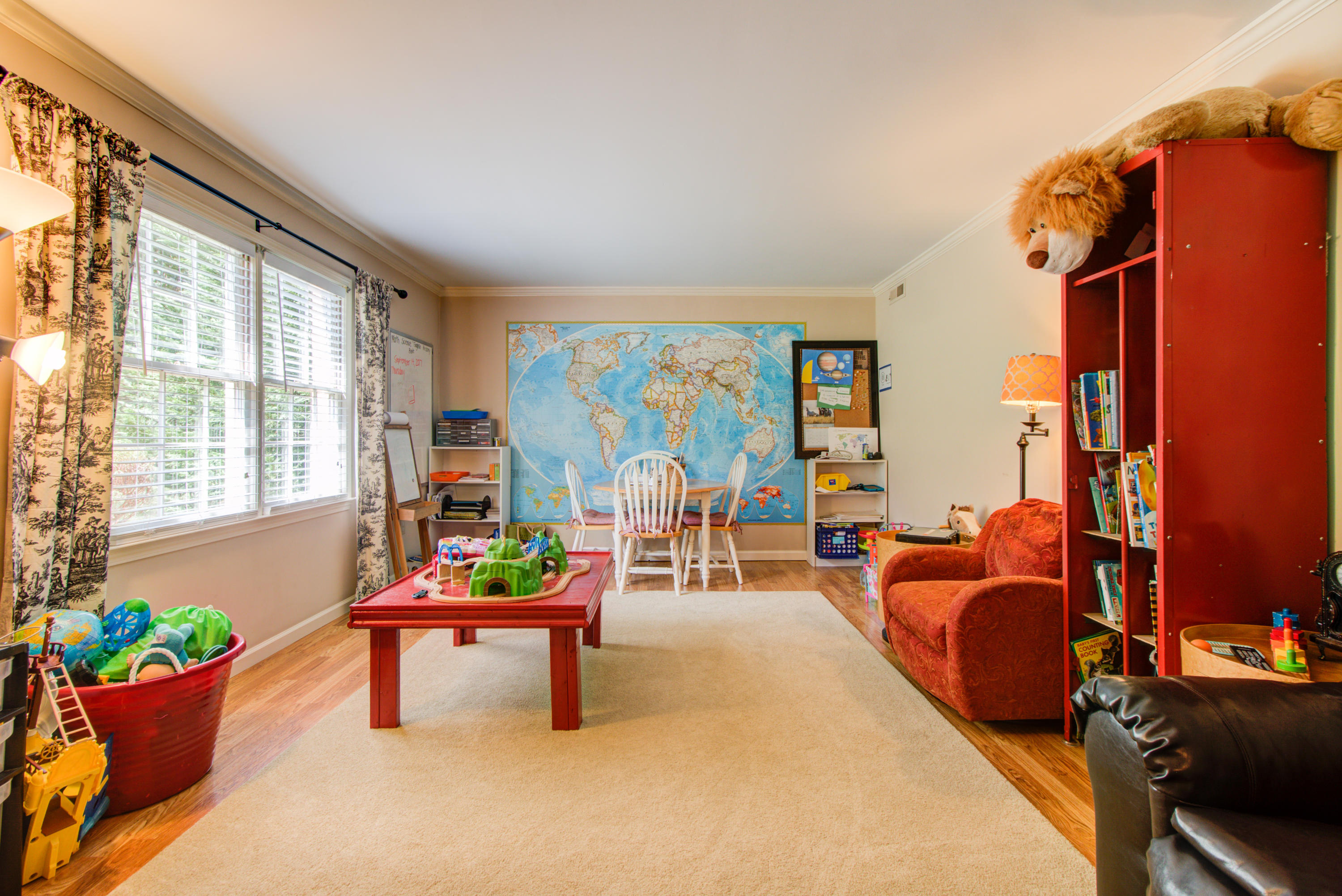 6136 Burnham Road Roanoke, VA 24018 - Photo 6 of 31 _MG_9973_4_5_6_7