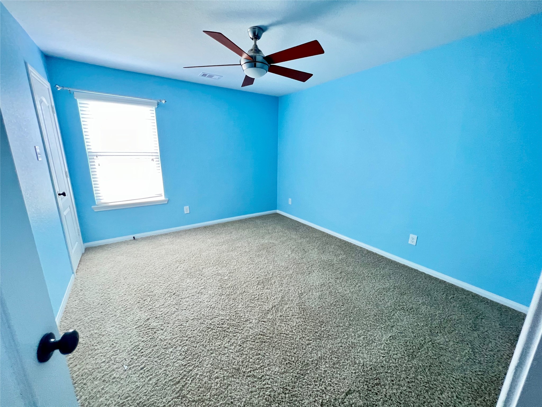 99 Sagamore Ridge Place Spring, TX 77389 - Photo 20 of 27 Bedroom 4 upstairs