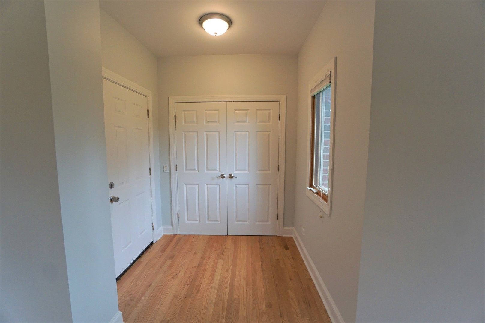 5924 107th Place Chicago Ridge, IL 60415 - Photo 12 of 37