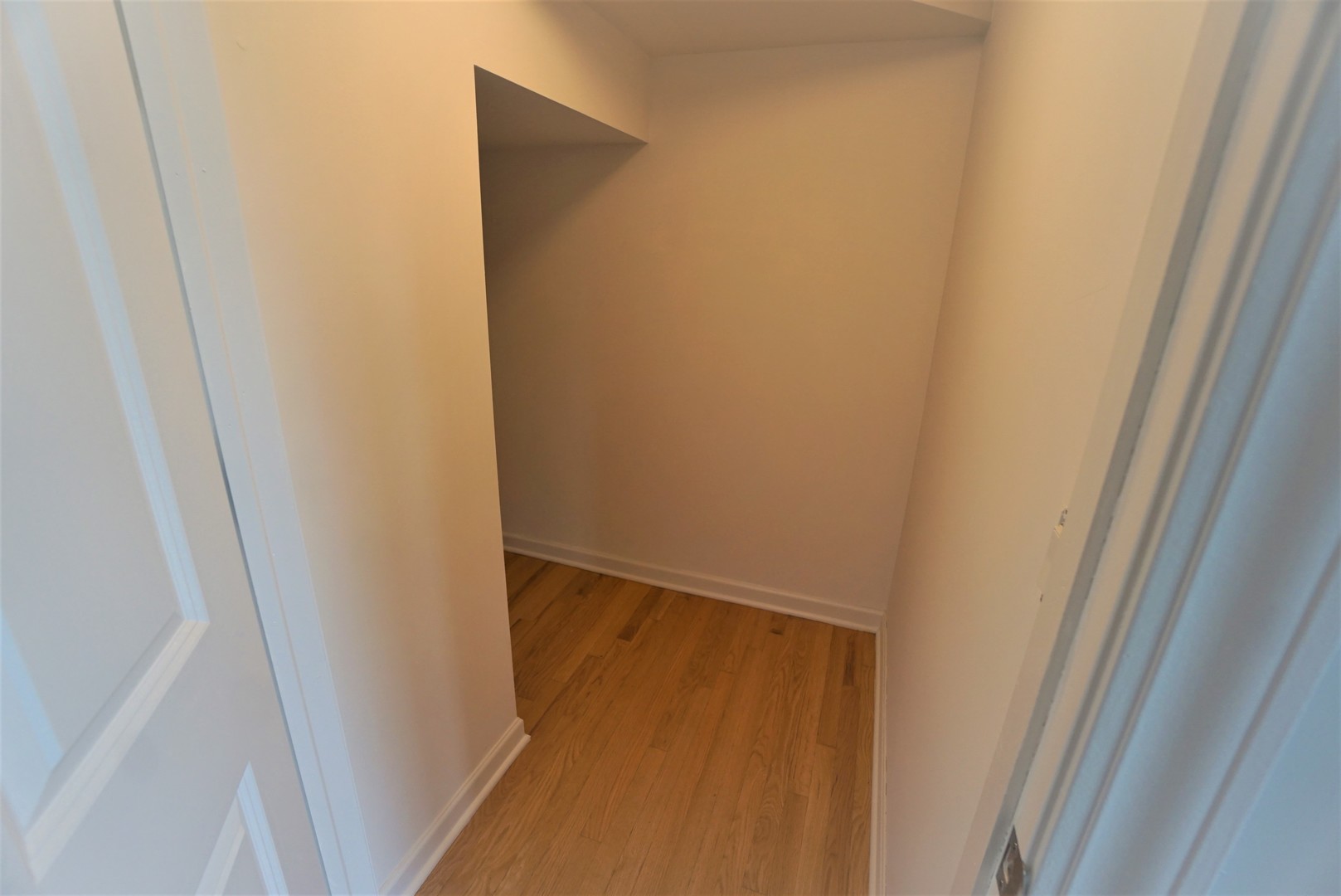 5924 107th Place Chicago Ridge, IL 60415 - Photo 13 of 37