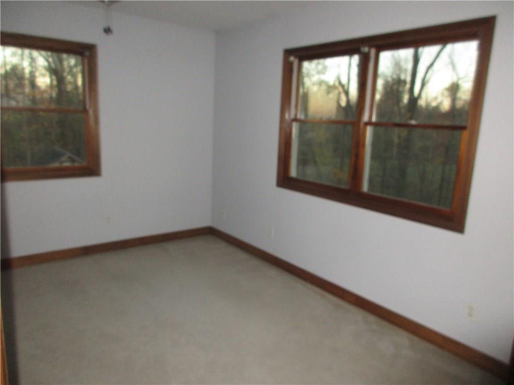 4965 West Carr Hill Road Columbus, IN 47201 - Photo 12 of 25 Gallery Image 12