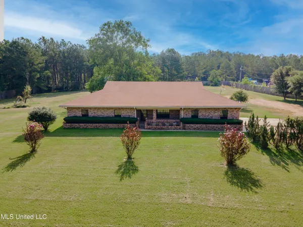 $289,000 | 5232 Old Byram Road, Byram, MS 39272