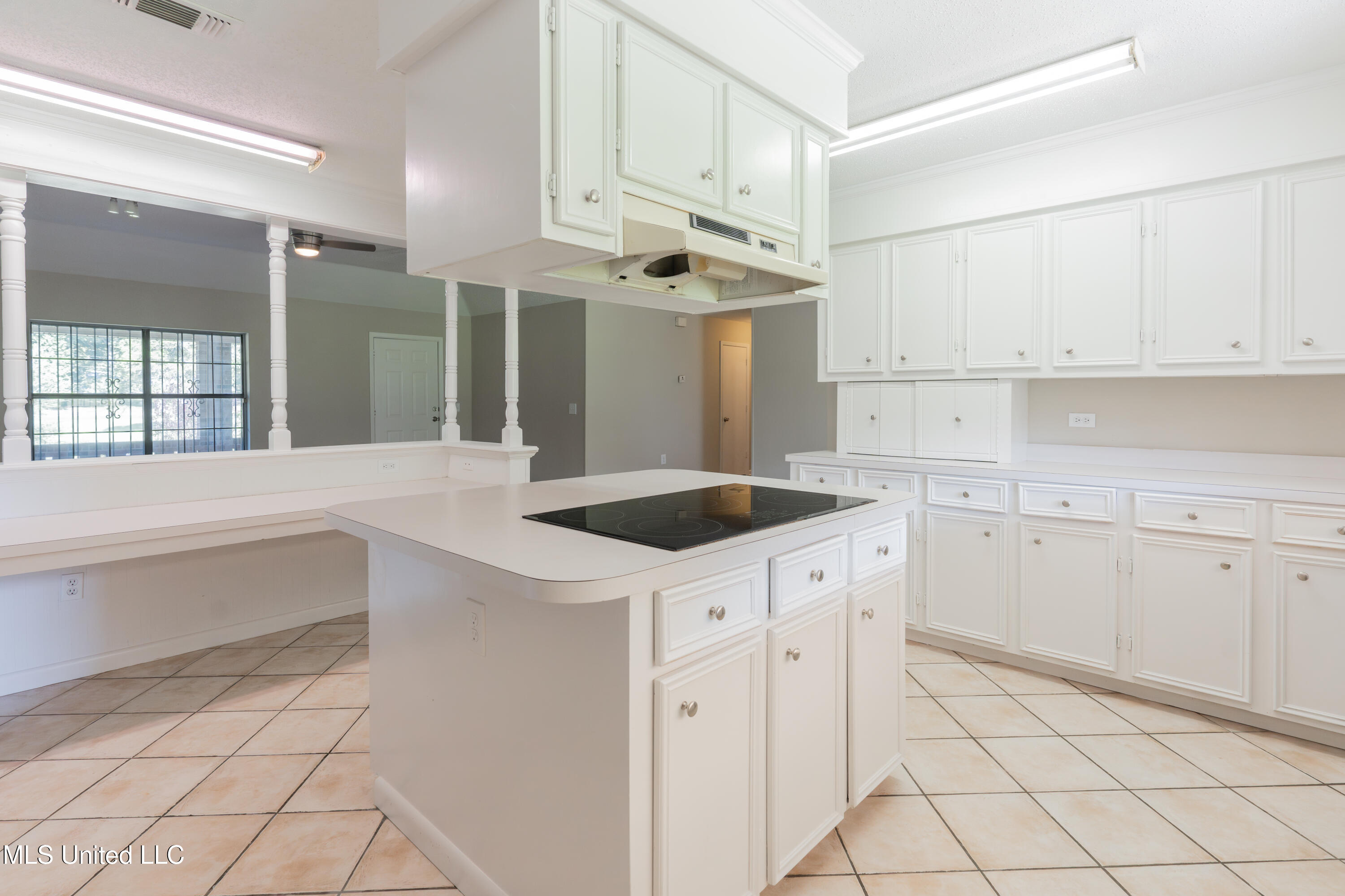 5232 Old Byram Road Byram, MS 39272 - Photo 26 of 77 26-Kitchen