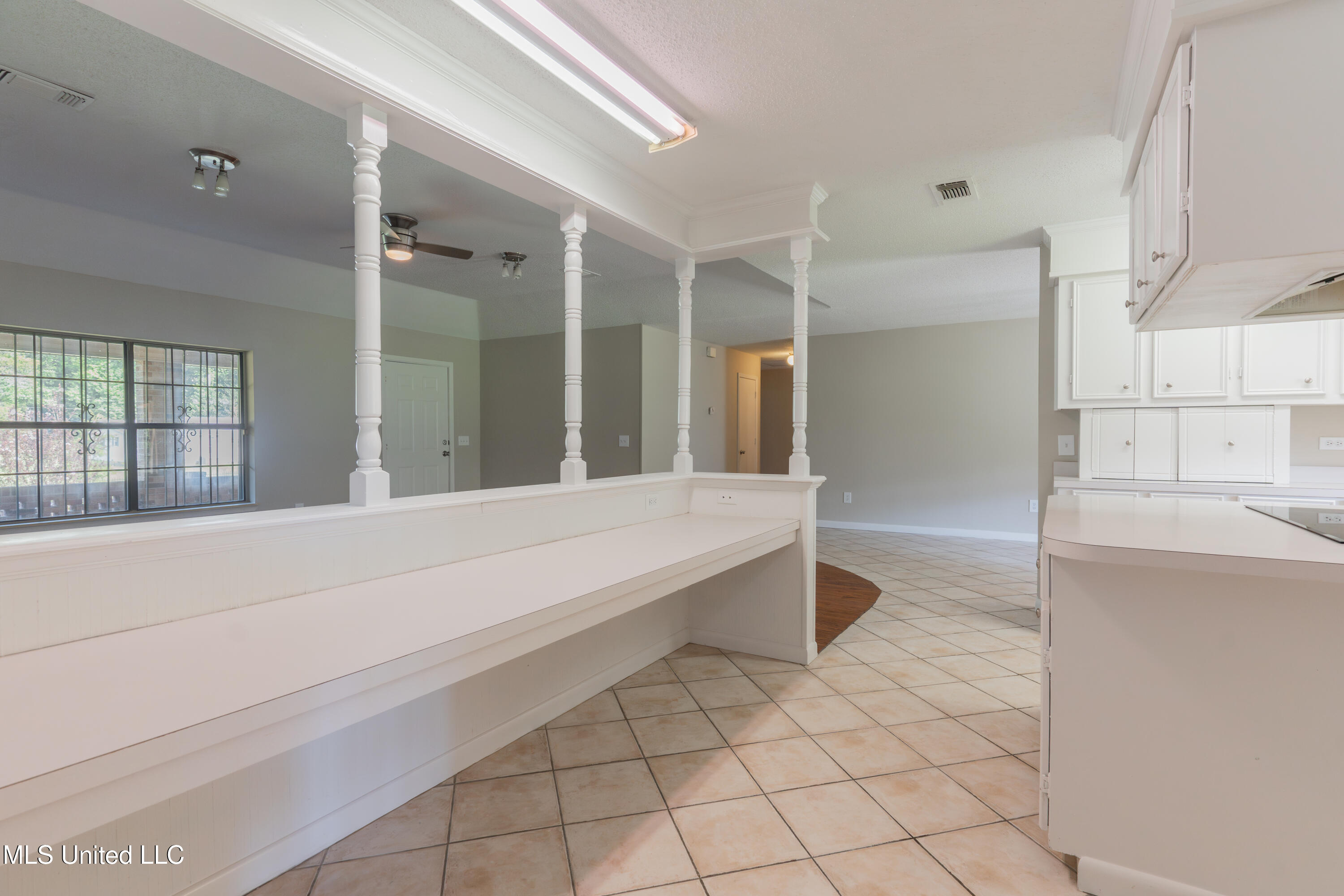 5232 Old Byram Road Byram, MS 39272 - Photo 29 of 77 29-Kitchen