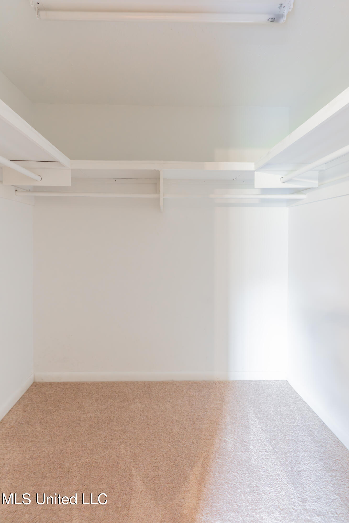 5232 Old Byram Road Byram, MS 39272 - Photo 45 of 77 45-PrimaryCloset