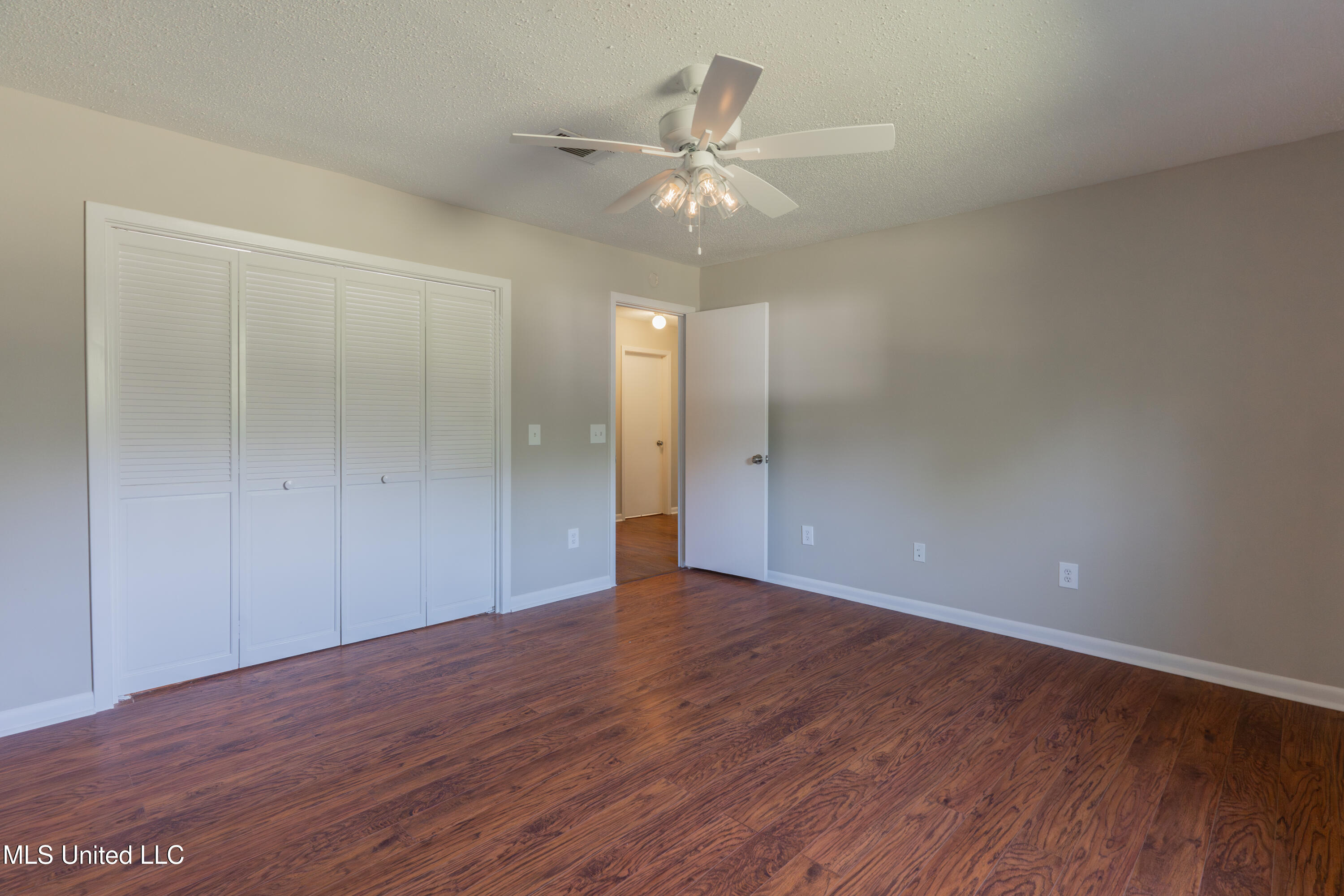 5232 Old Byram Road Byram, MS 39272 - Photo 50 of 77 50-Bedroom2