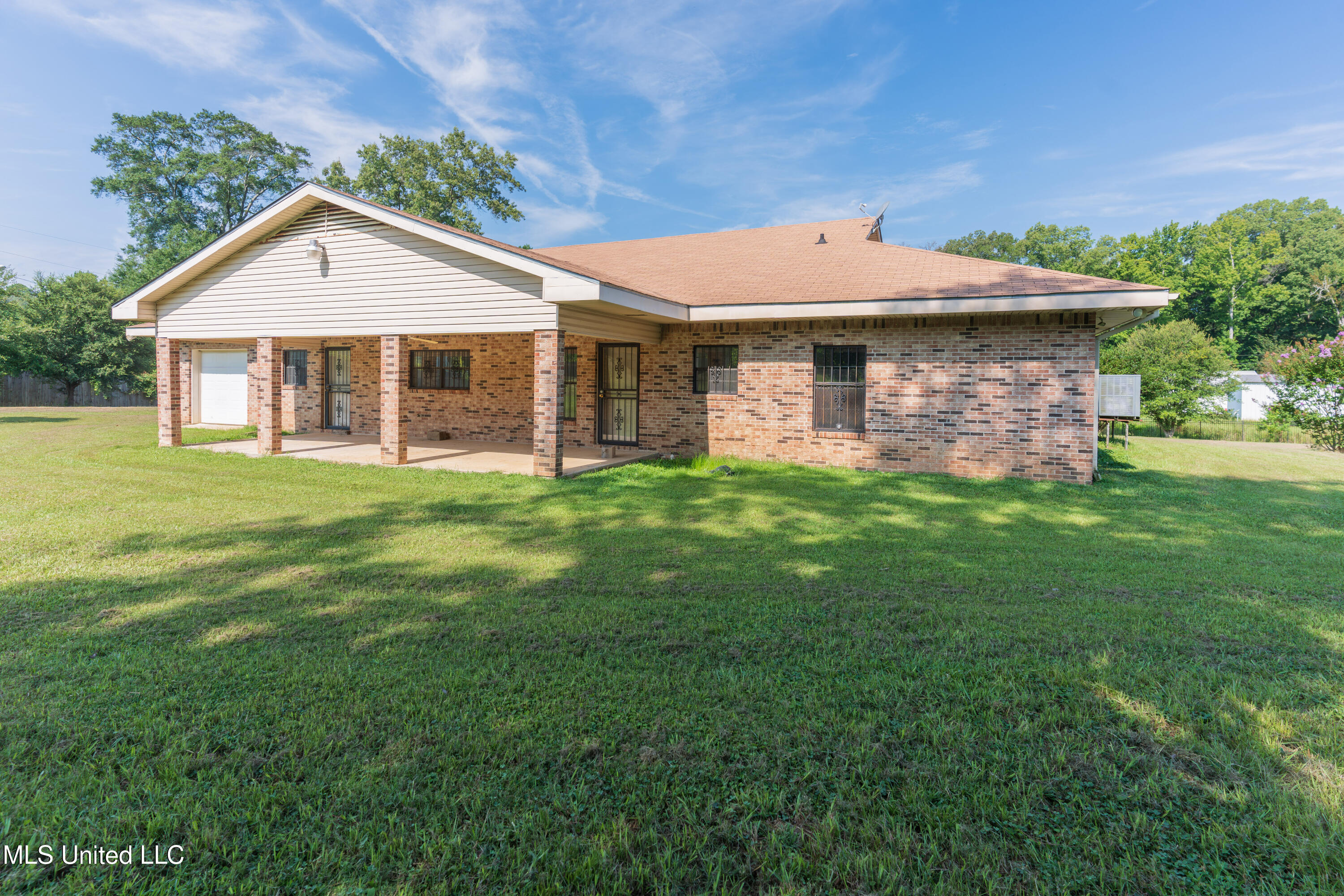 5232 Old Byram Road Byram, MS 39272 - Photo 65 of 77 65-Back