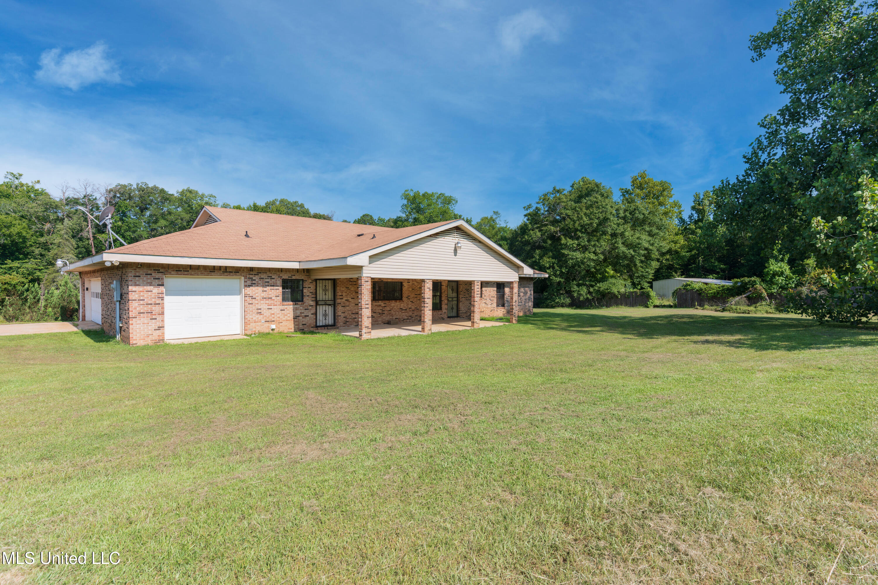 5232 Old Byram Road Byram, MS 39272 - Photo 66 of 77 66-Back
