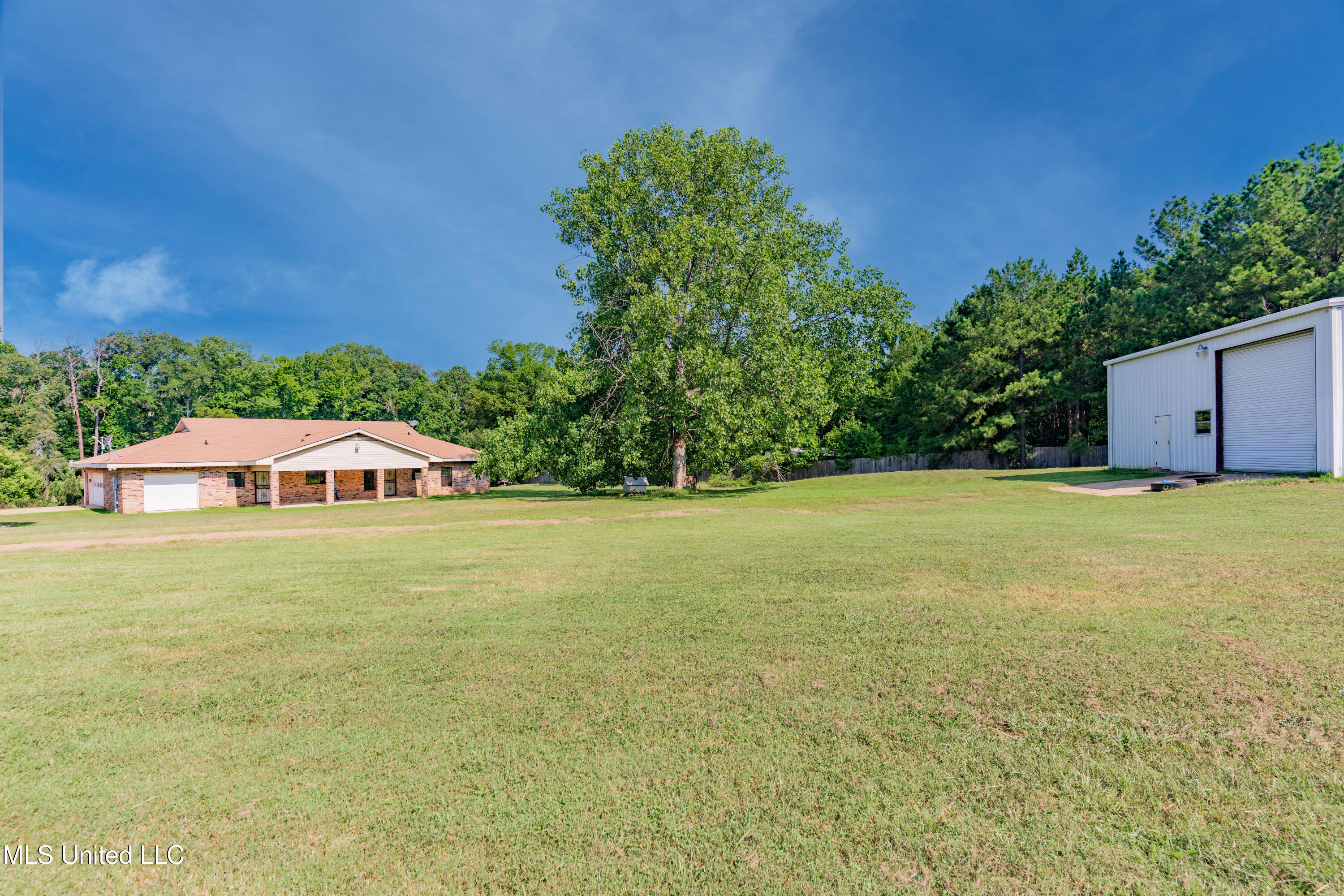 5232 Old Byram Road Byram, MS 39272 - Photo 67 of 77 67-Back