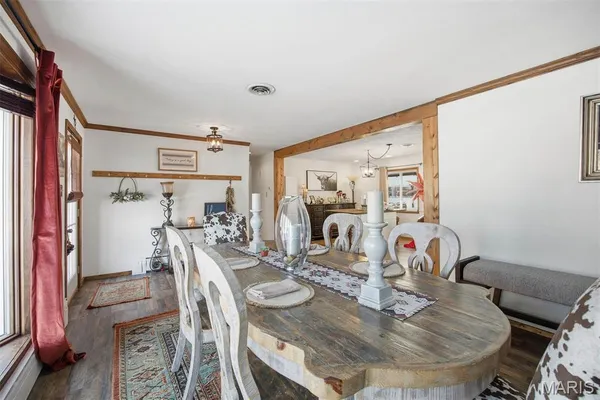 $282,000 | 1059 North Cherry Street, Breese, IL 62230