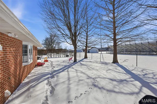 $289,900 | 1059 North Cherry Street, Breese, IL 62230