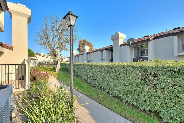 $2,990 | 1540 Corte Hacienda, Upland, CA 91786