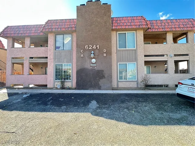 $1,180 | 6241 Bellota Drive, Unit D, Las Vegas, NV 89108