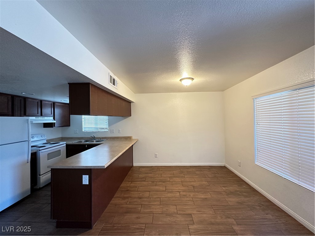 6241 Bellota Drive, Unit D Las Vegas, NV 89108 - Photo 4 of 16