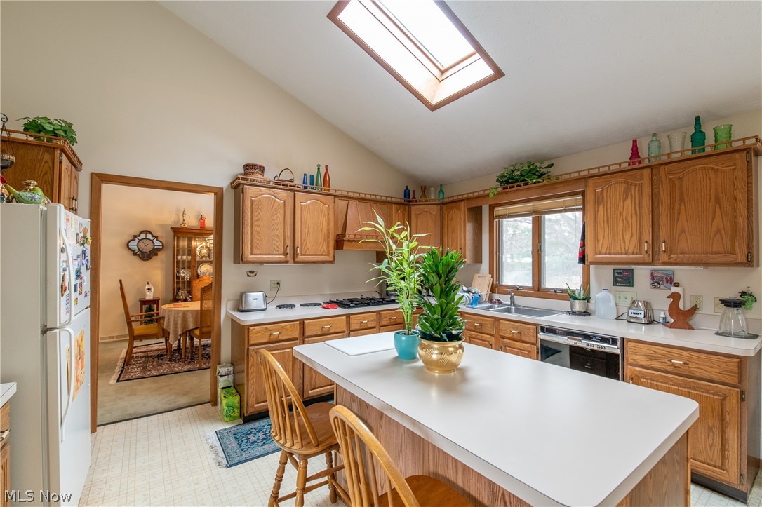 484 Miner Road Highland Heights, OH 44143 - Photo 8 of 23