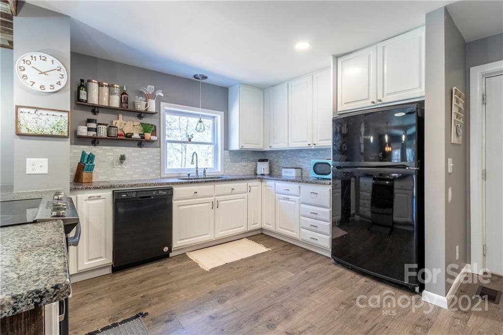 9635 Autumn Circle Davidson, NC 28036 - Photo 9 of 47