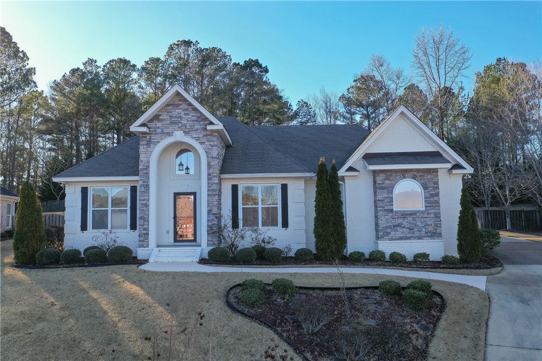 902 Cutler Ridge Court Opelika, AL 36801 - Photo 1 of 37 Gallery Image 1