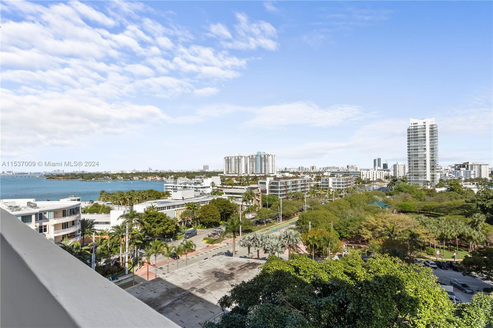 3 Island Avenue, Unit 10K Miami Beach, FL 33139 - Photo 2 of 19 a view of a city