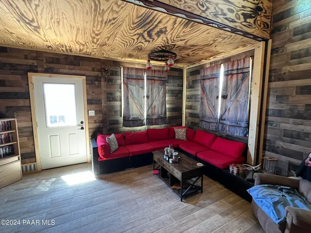 $194,900 | 47 North Humble Lane, Ash Fork, AZ 86320