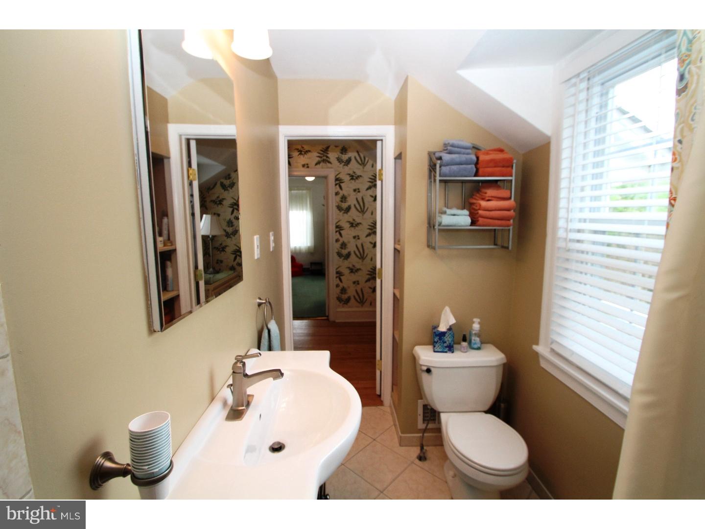 530 Midvale Road Upper Darby, PA 19082 - Photo 17 of 24